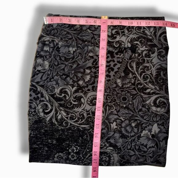 🖤 Decree Y2K Vintage Paisley Leopard Bodycon Mini Skirt Junior’s Size Large 🖤 - Picture 9 of 16